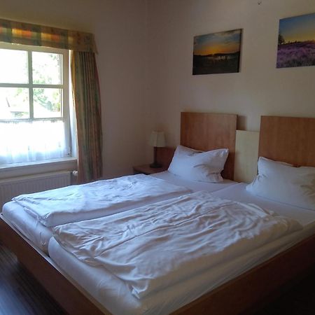 Tepe'S Gasthof Schwarmstedt Zimmer foto