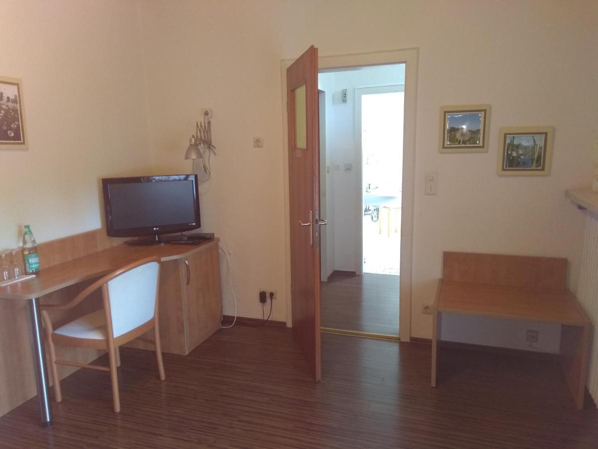 Tepe'S Gasthof Schwarmstedt Zimmer foto
