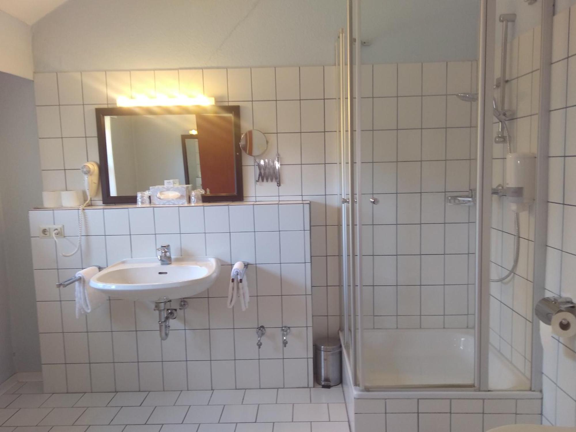 Tepe'S Gasthof Schwarmstedt Zimmer foto